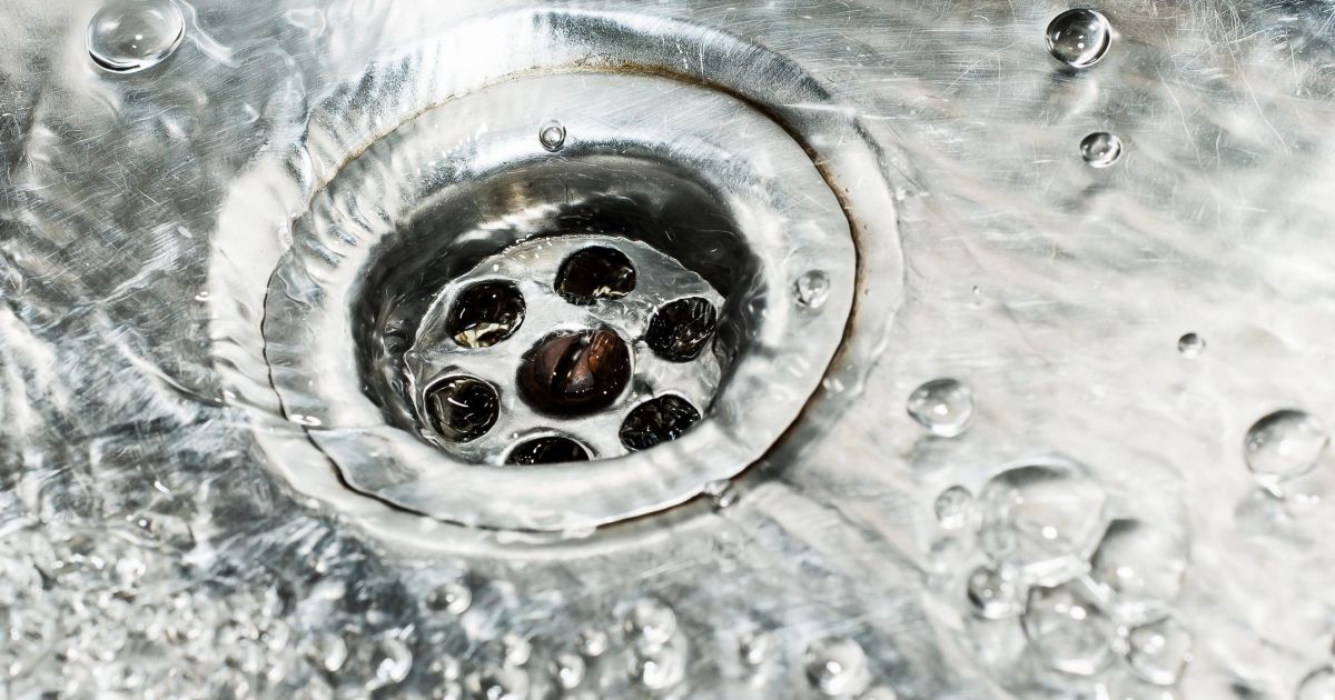 5 Warning Signs You Need Drain Cleaning in Santa Monica