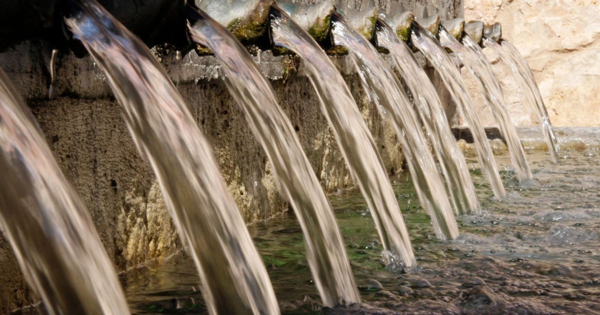 Plumbing Issues in Santa Monica: Dealing with Clogged Drains